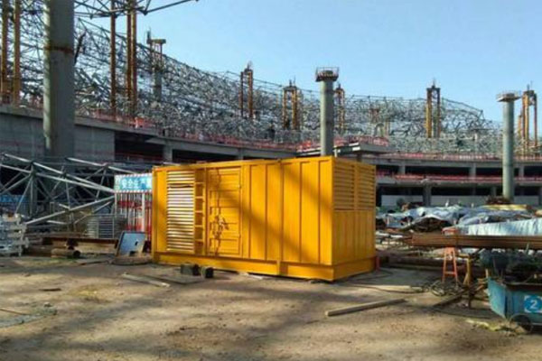 高陵发电机出租如何判断空气滤清器是否需要更换？